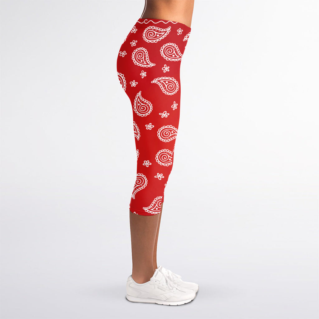 Red And White Bandana Print Women's Capri Leggings