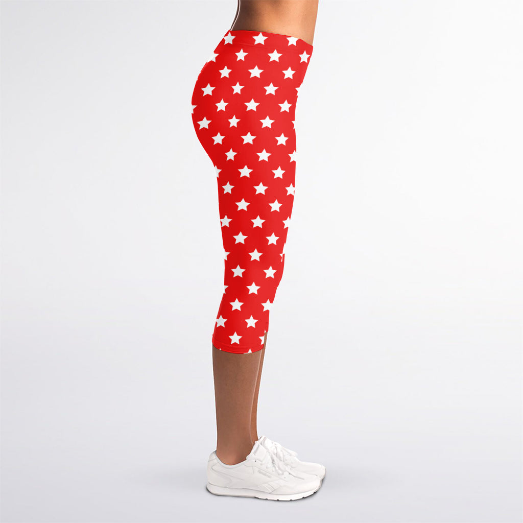 Red And White Star Pattern Print Women's Capri Leggings