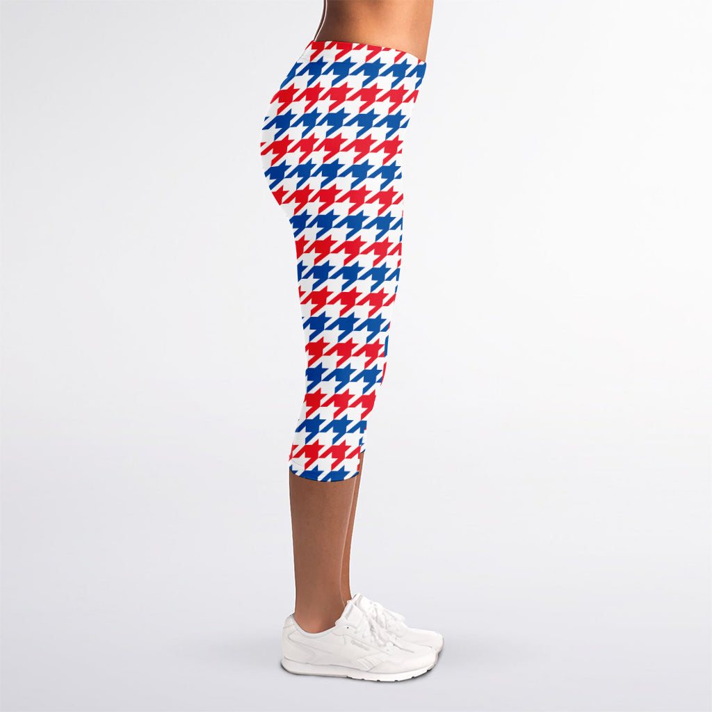 Red Blue And White Houndstooth Print Women's Capri Leggings