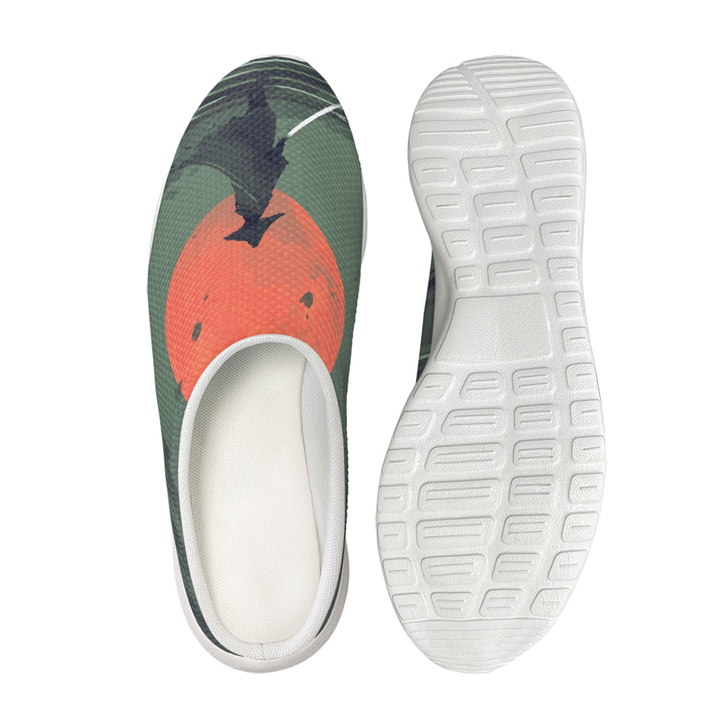 Red Moon Samurai Print Mesh Casual Shoes