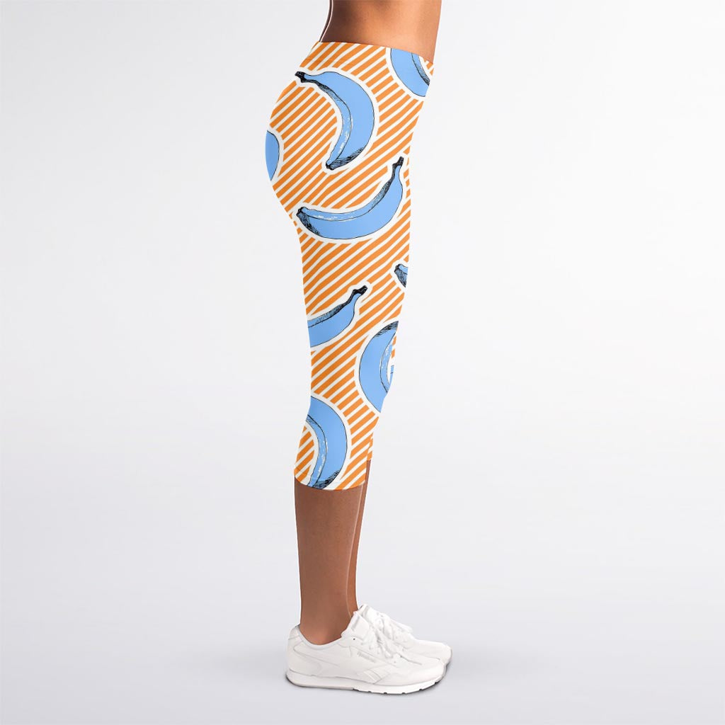 Retro Blue Banana Pattern Print Women's Capri Leggings