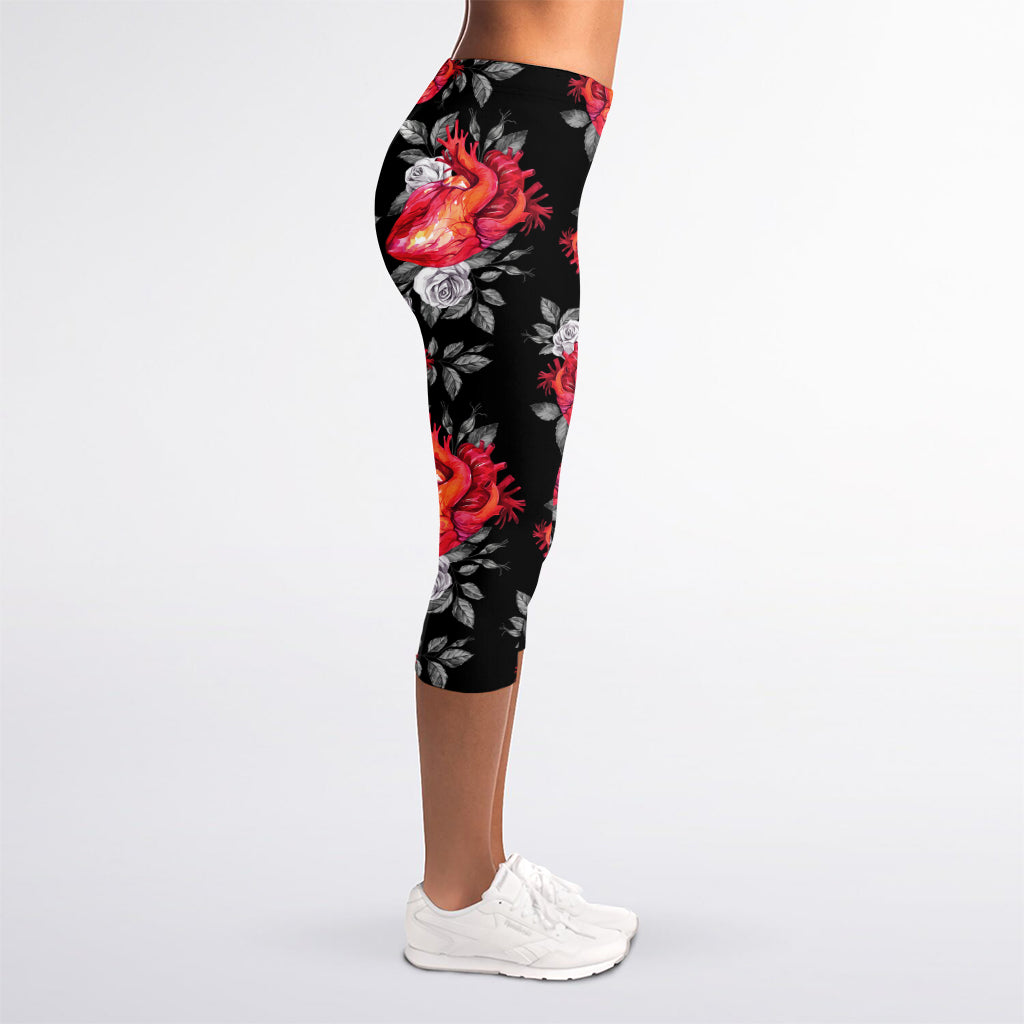 Rose And Heart Pattern Print Women's Capri Leggings