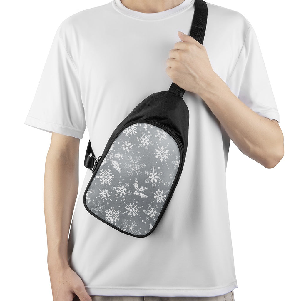 Silver And White Snowflake Pattern Print Chest Bag