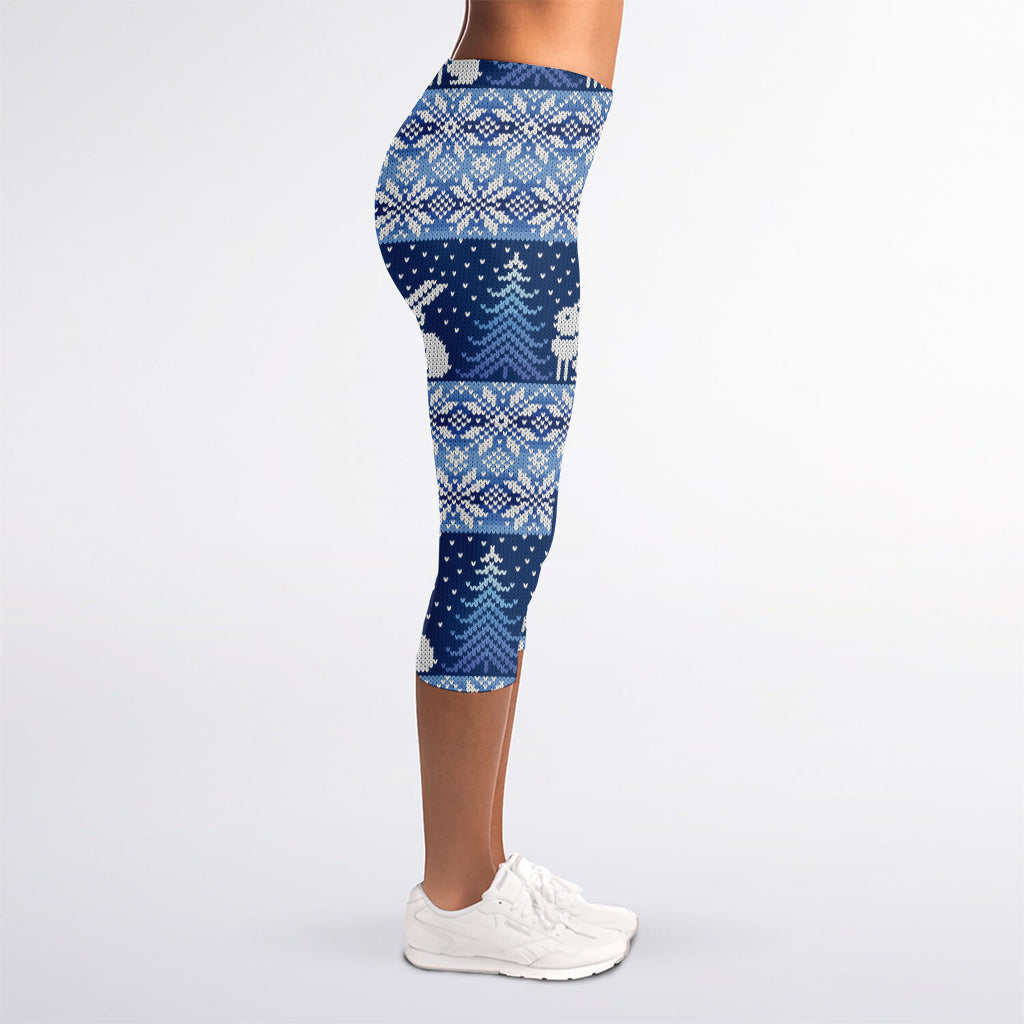 Snow Rabbit Knitted Pattern Print Women's Capri Leggings