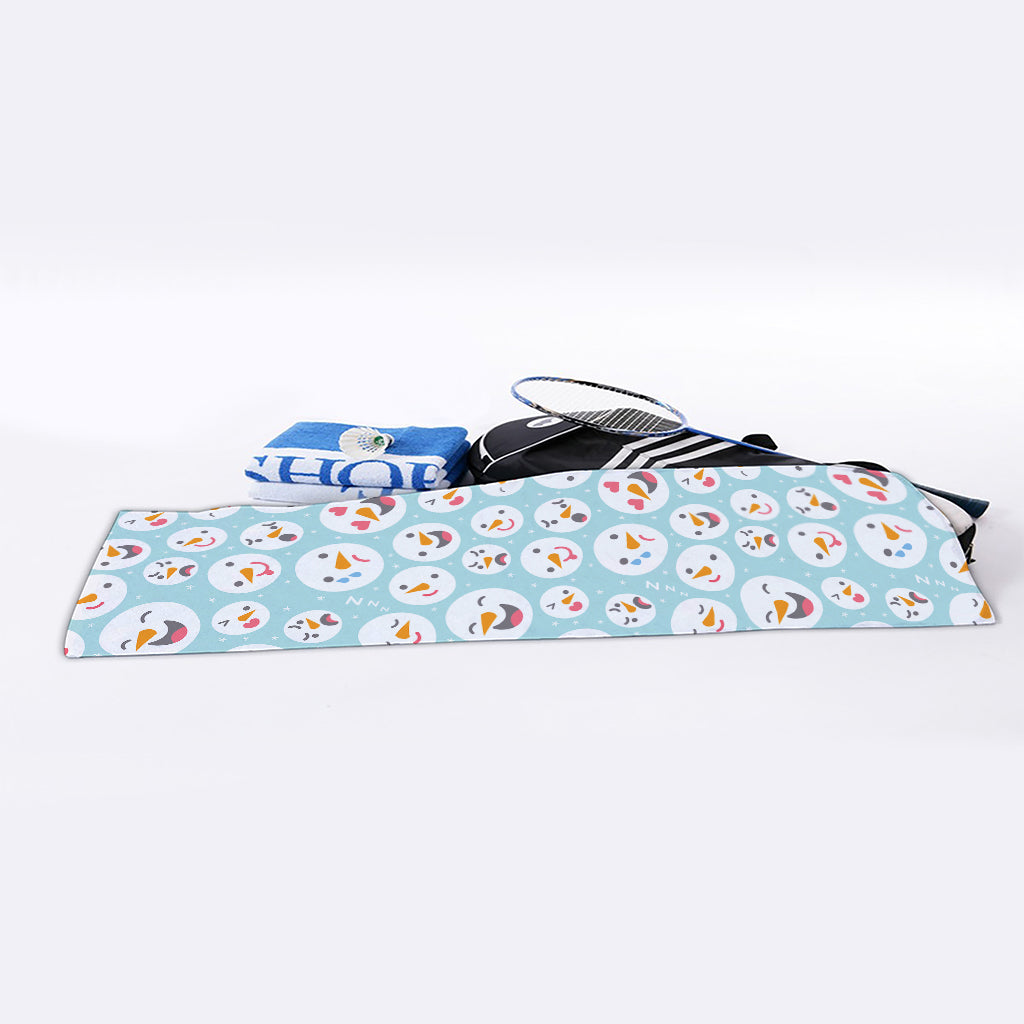 Snowman Emoji Pattern Print Sports Towel