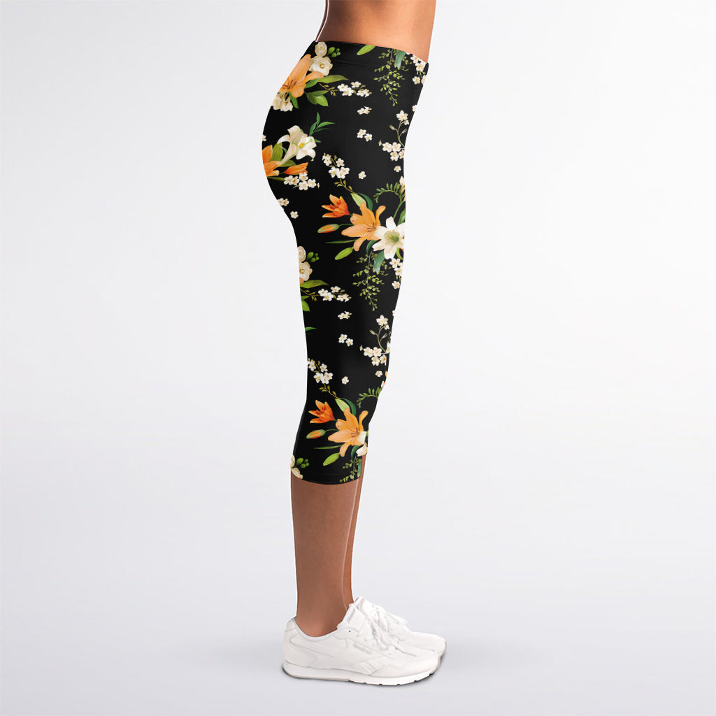 Spring Lily Flowers Pattern Print Women's Capri Leggings