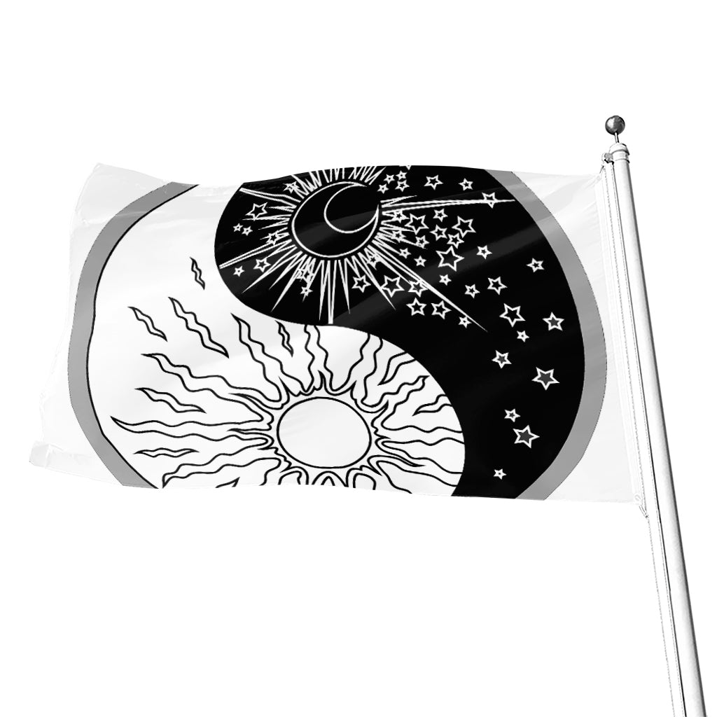 Sun And Moon Yin Yang Print Flag
