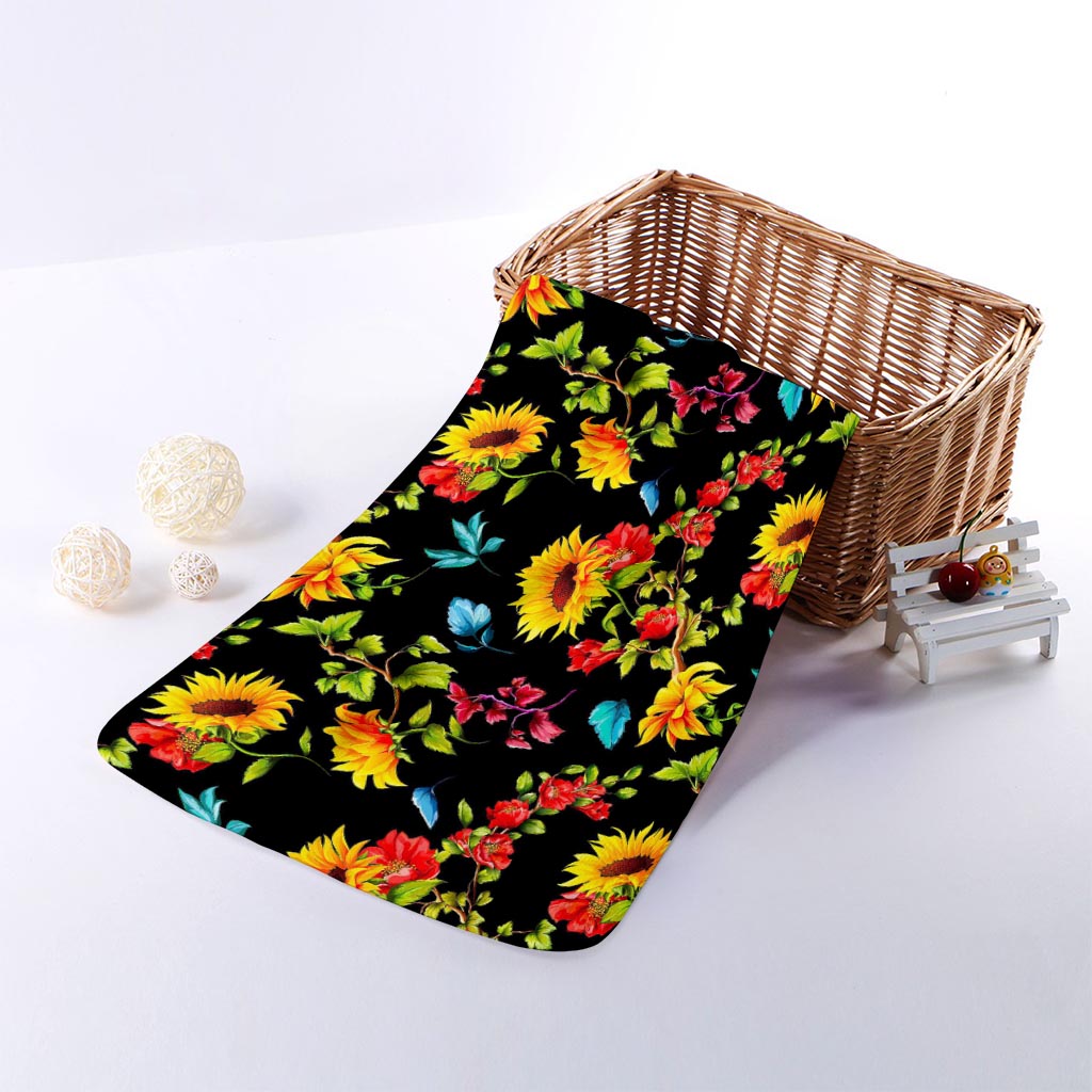 Sunflower Floral Pattern Print Towel