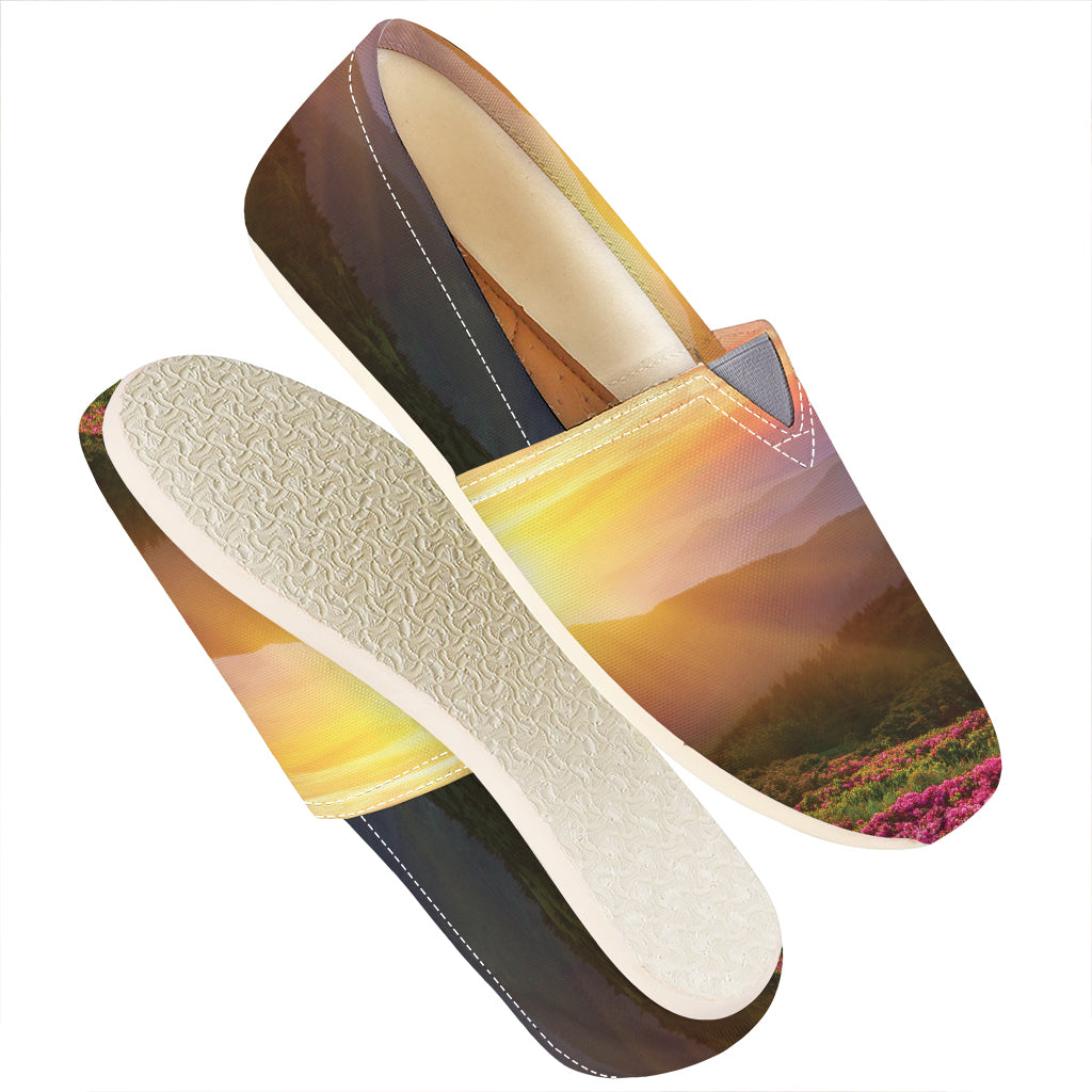 Sunrise Mountain Print Casual Shoes