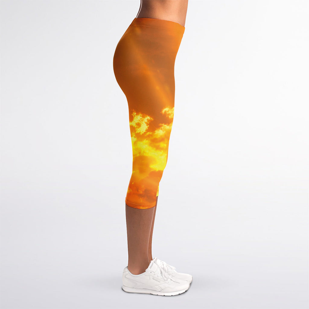 Sunrise Sky Print Women's Capri Leggings