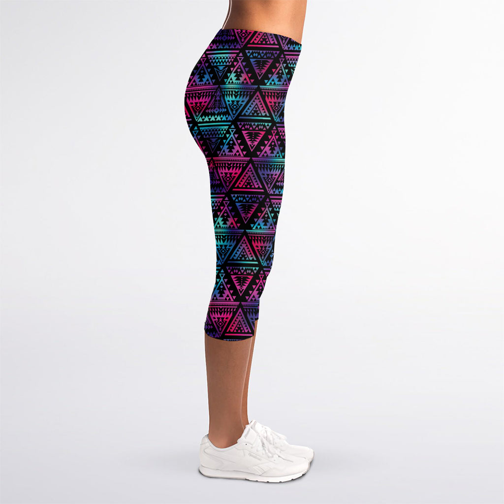 Triangle Ethnic Navajo Pattern Print Women's Capri Leggings