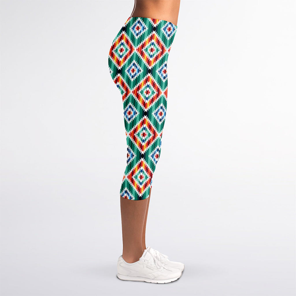 Tribal Navajo Pattern Print Women's Capri Leggings