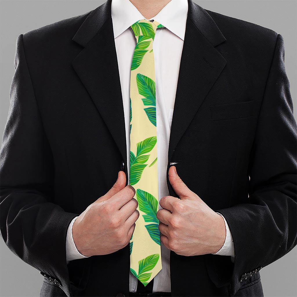 Tropical Banana Palm Leaf Pattern Print Necktie