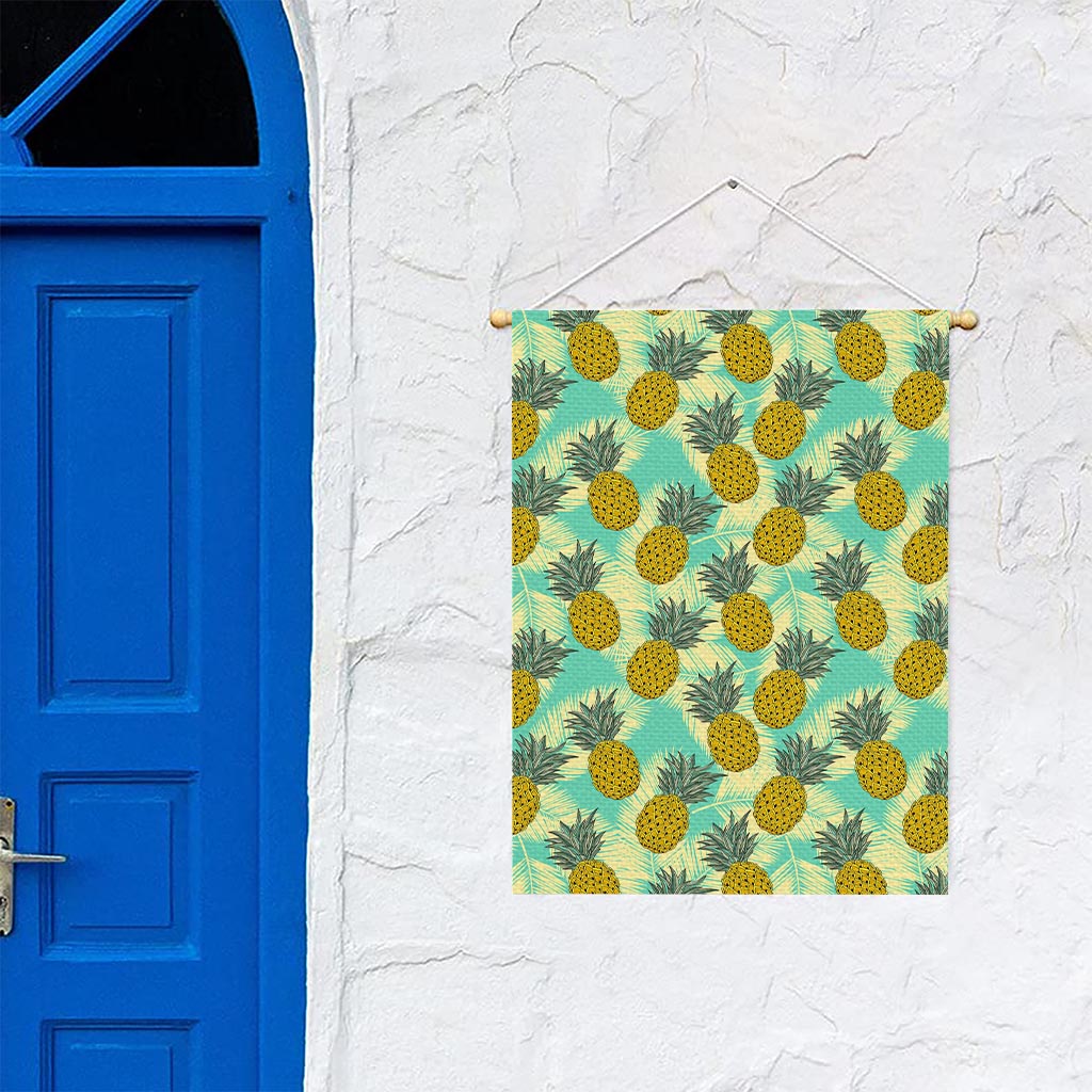 Tropical Vintage Pineapple Pattern Print Garden Flag