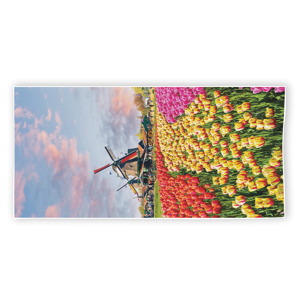 Tulip Field Print Beach Towel