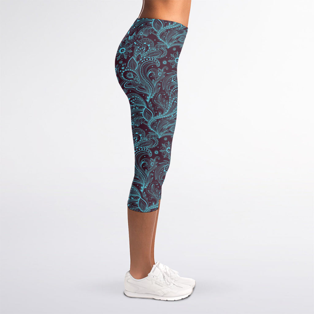 Turquoise Paisley Pattern Print Women's Capri Leggings
