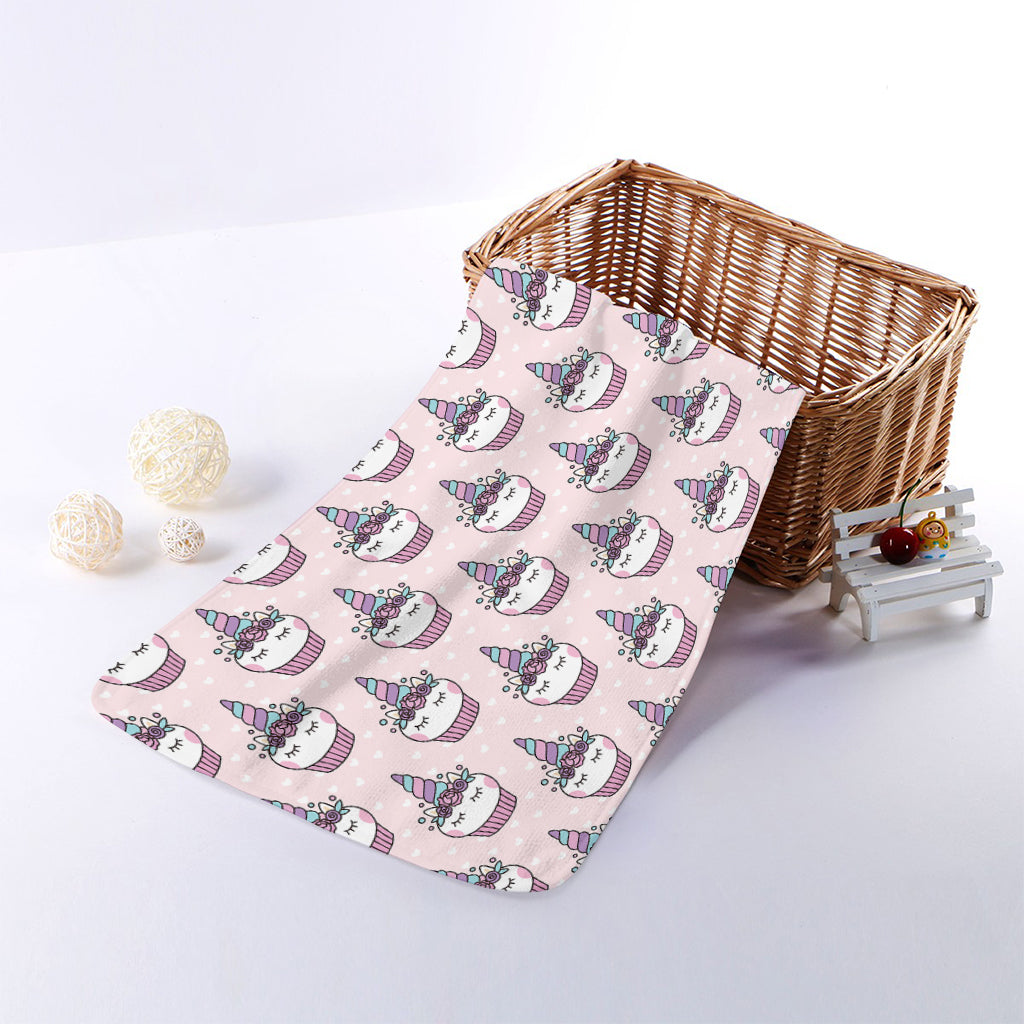 Unicorn Cupcake Pattern Print Towel