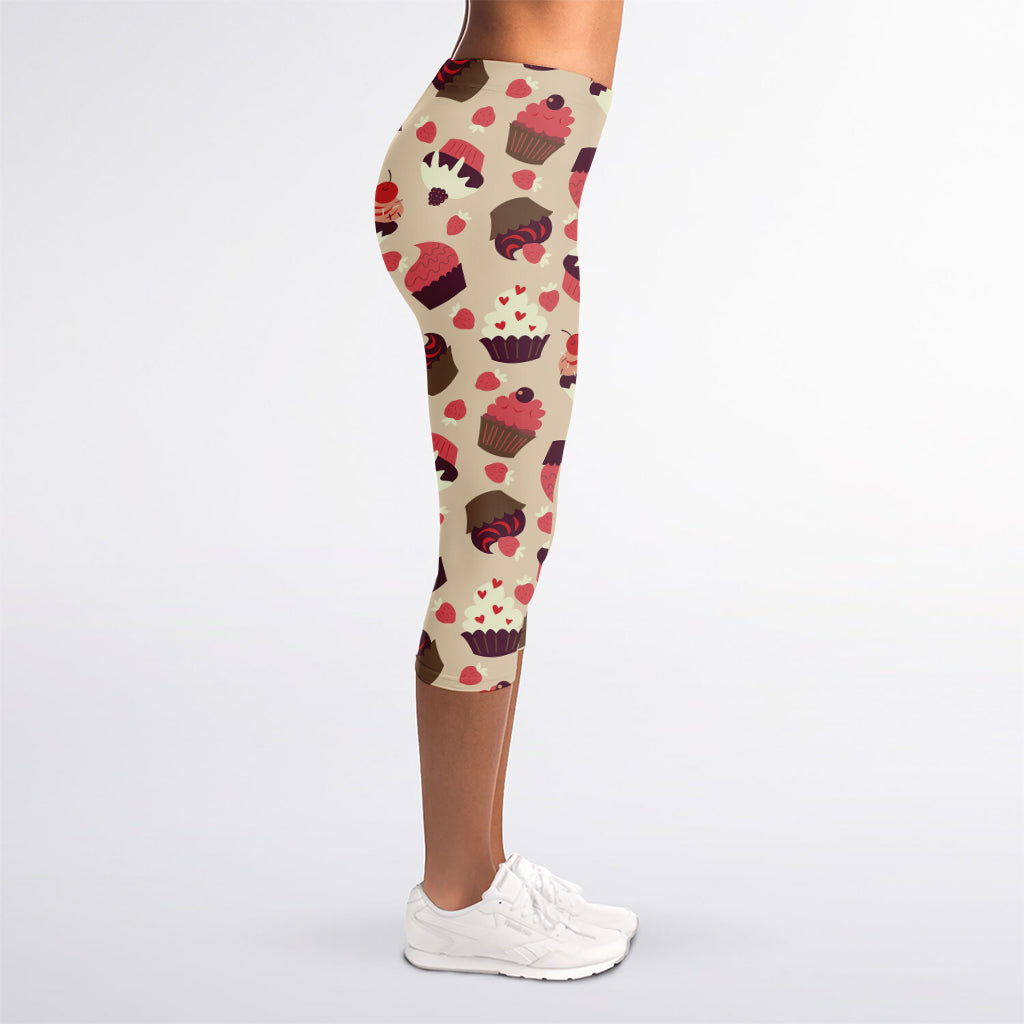 Vintage Cupcake Pattern Print Women's Capri Leggings
