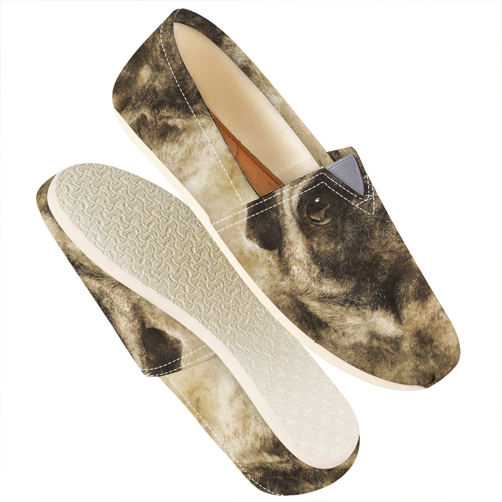 Vintage Pug Portrait Print Casual Shoes