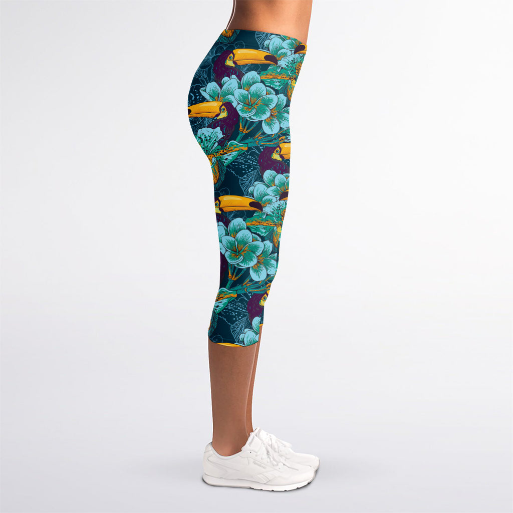 Vintage Toucan Pattern Print Women's Capri Leggings