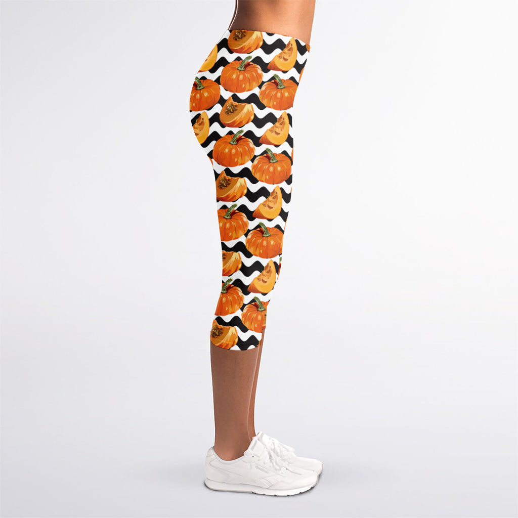 Wave Pumpkin Pattern Print Women's Capri Leggings