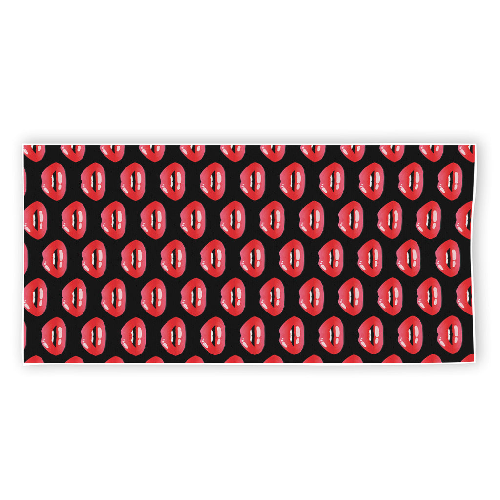 Wet Lips Pattern Print Beach Towel
