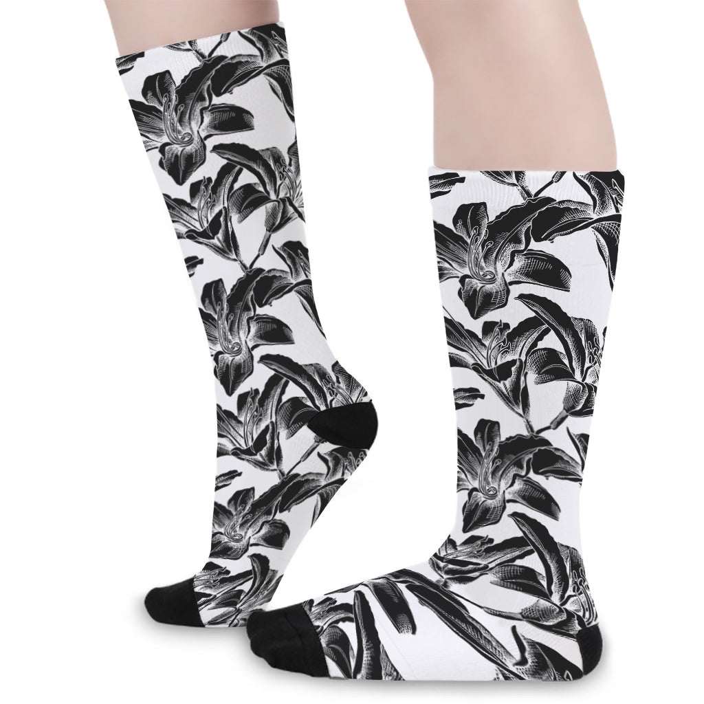 White And Black Lily Pattern Print Long Socks