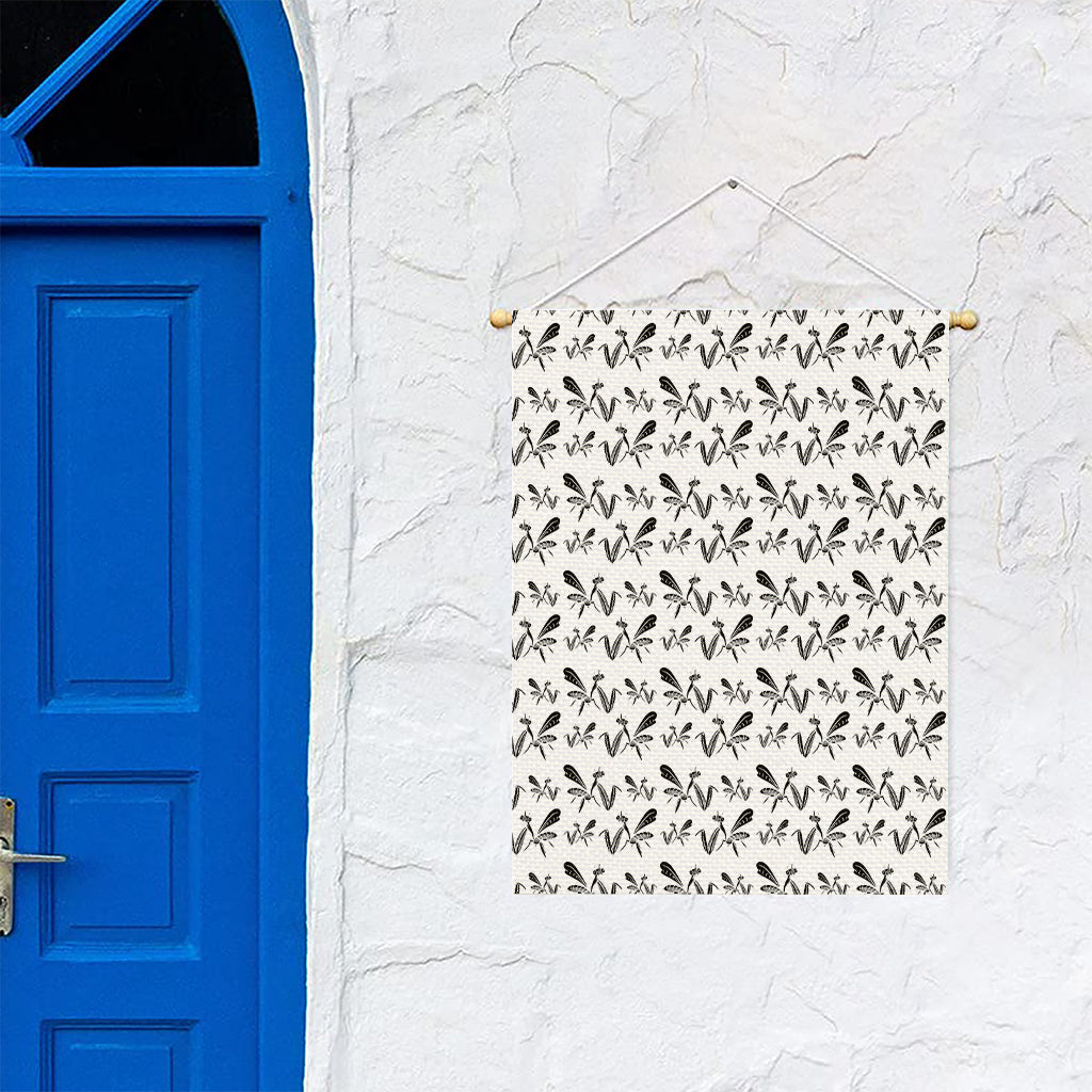 White And Black Mantis Pattern Print Garden Flag