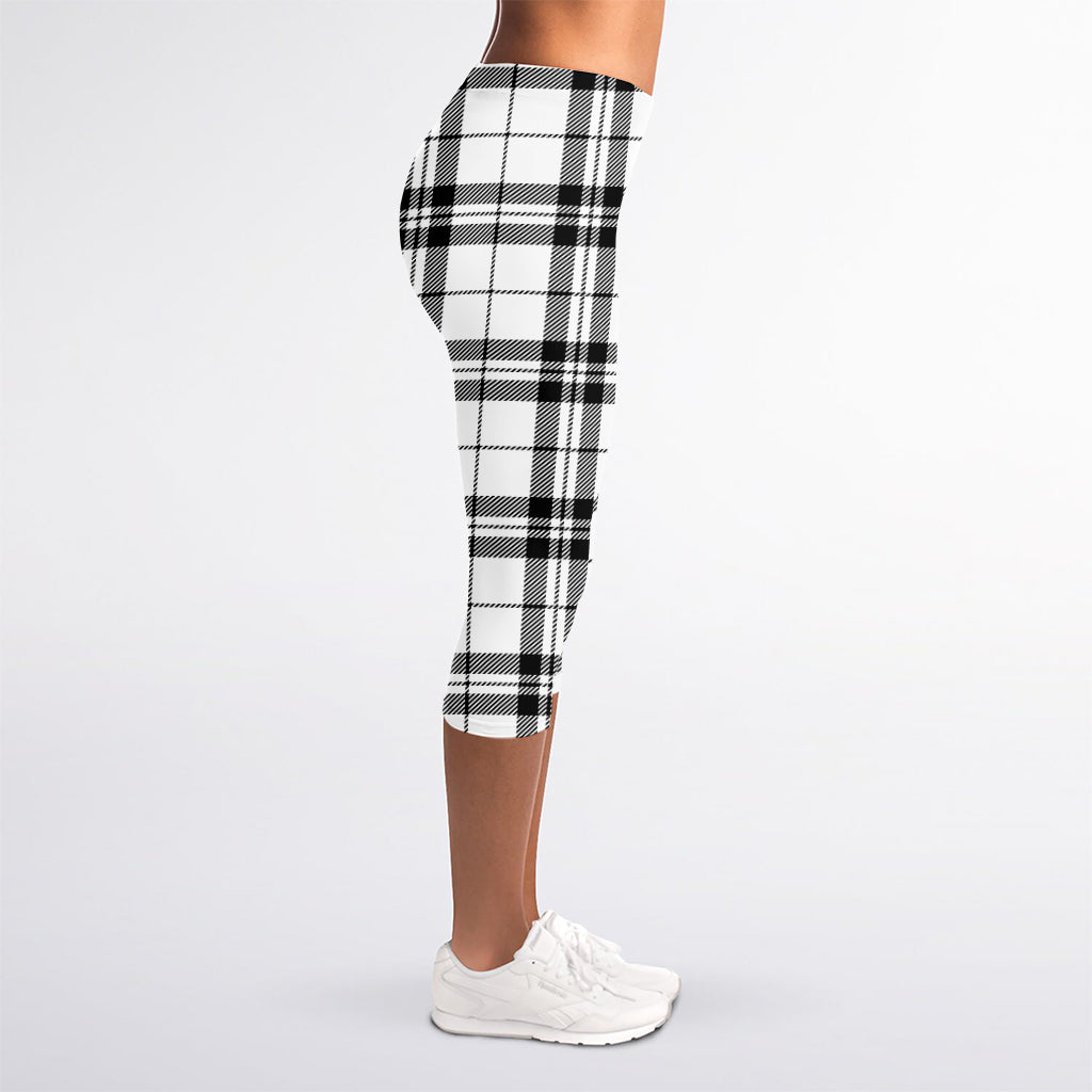 White And Black Tartan Pattern Print Women's Capri Leggings