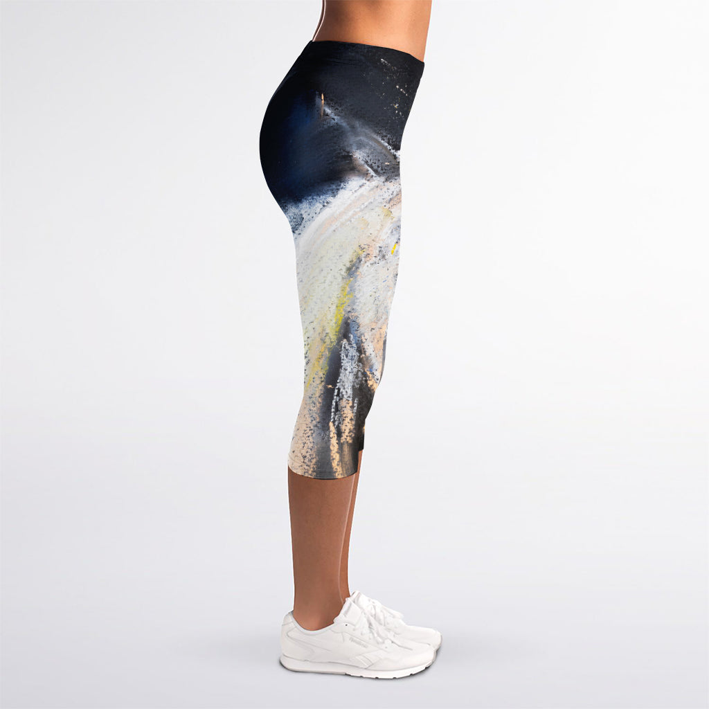 White Horse Portrait Print Women's Capri Leggings
