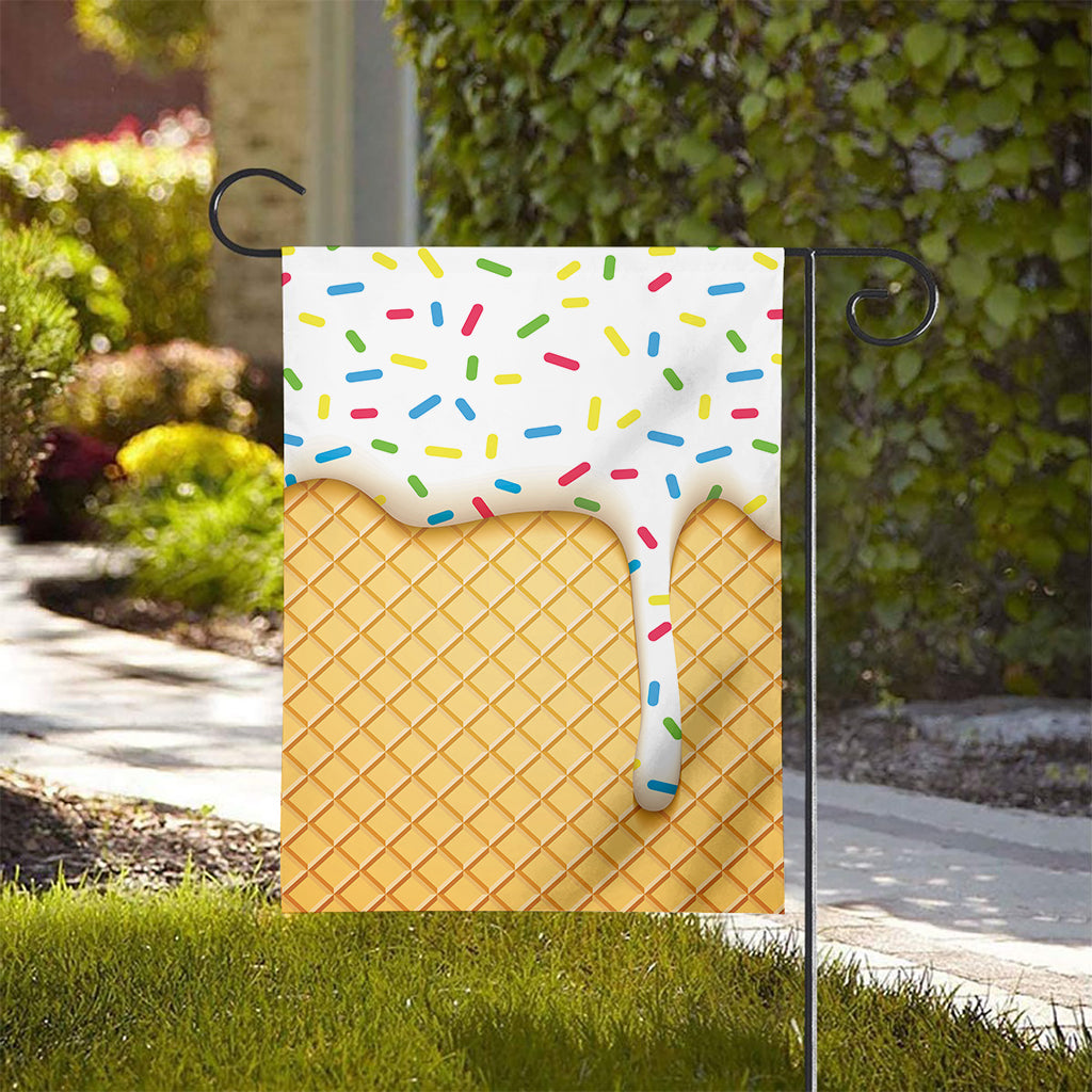 White Ice Cream Melted Print House Flag