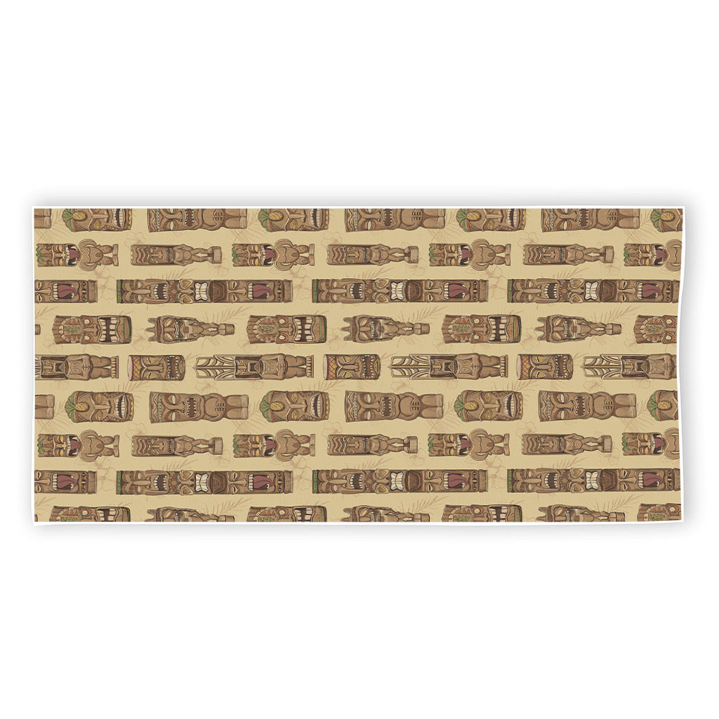 Wooden Tiki Pattern Print Beach Towel