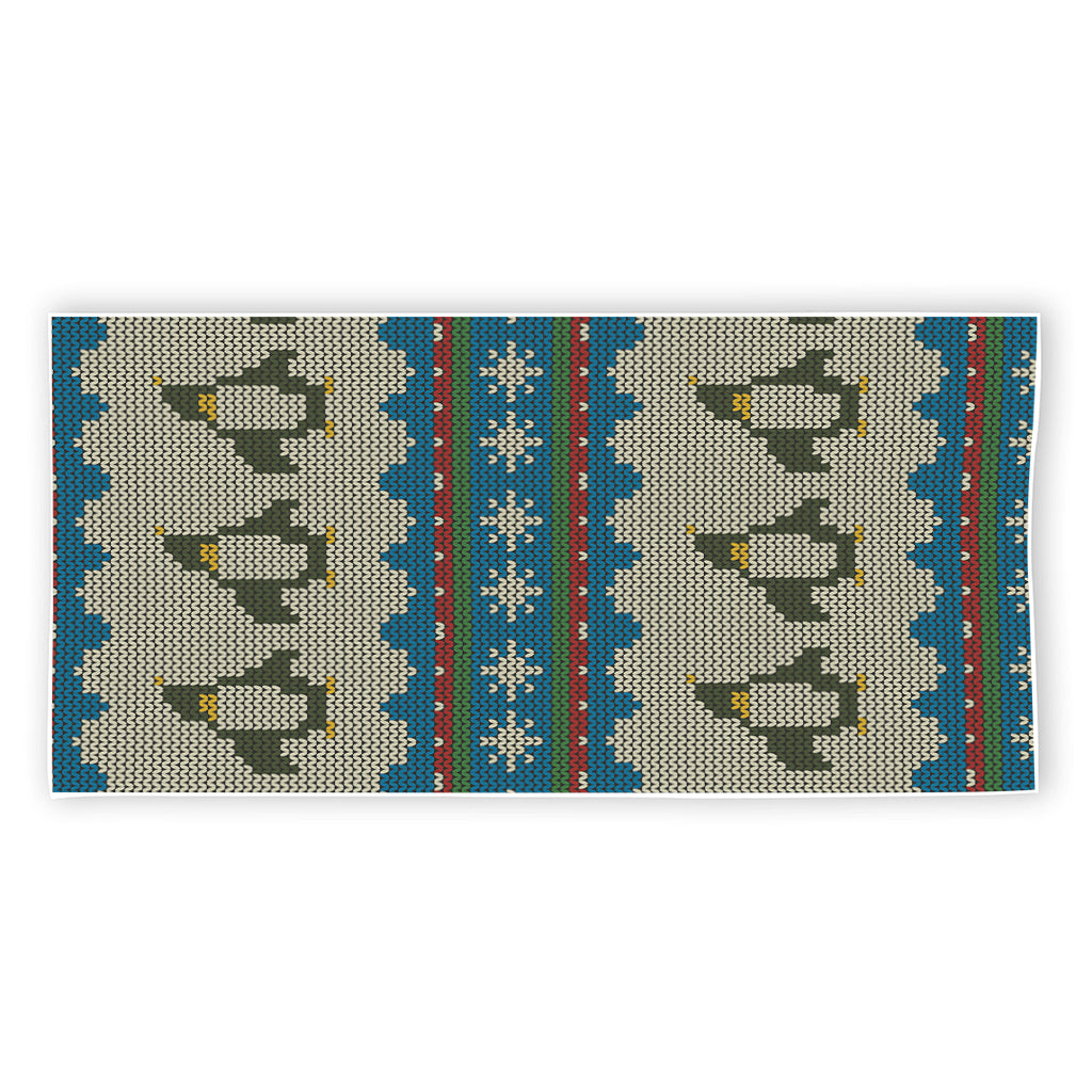 Xmas Penguin Pattern Print Beach Towel