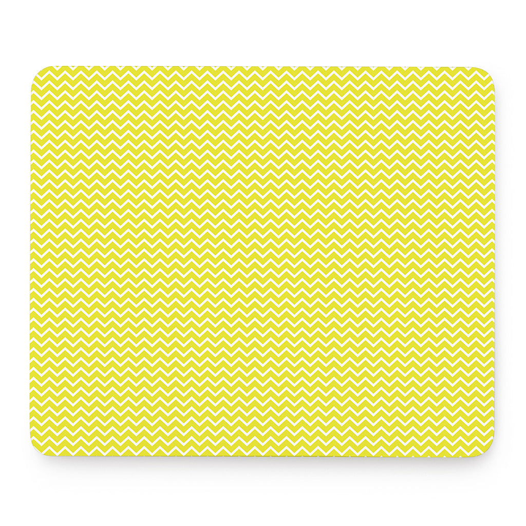 Yellow And White Zigzag Pattern Print Mouse Pad