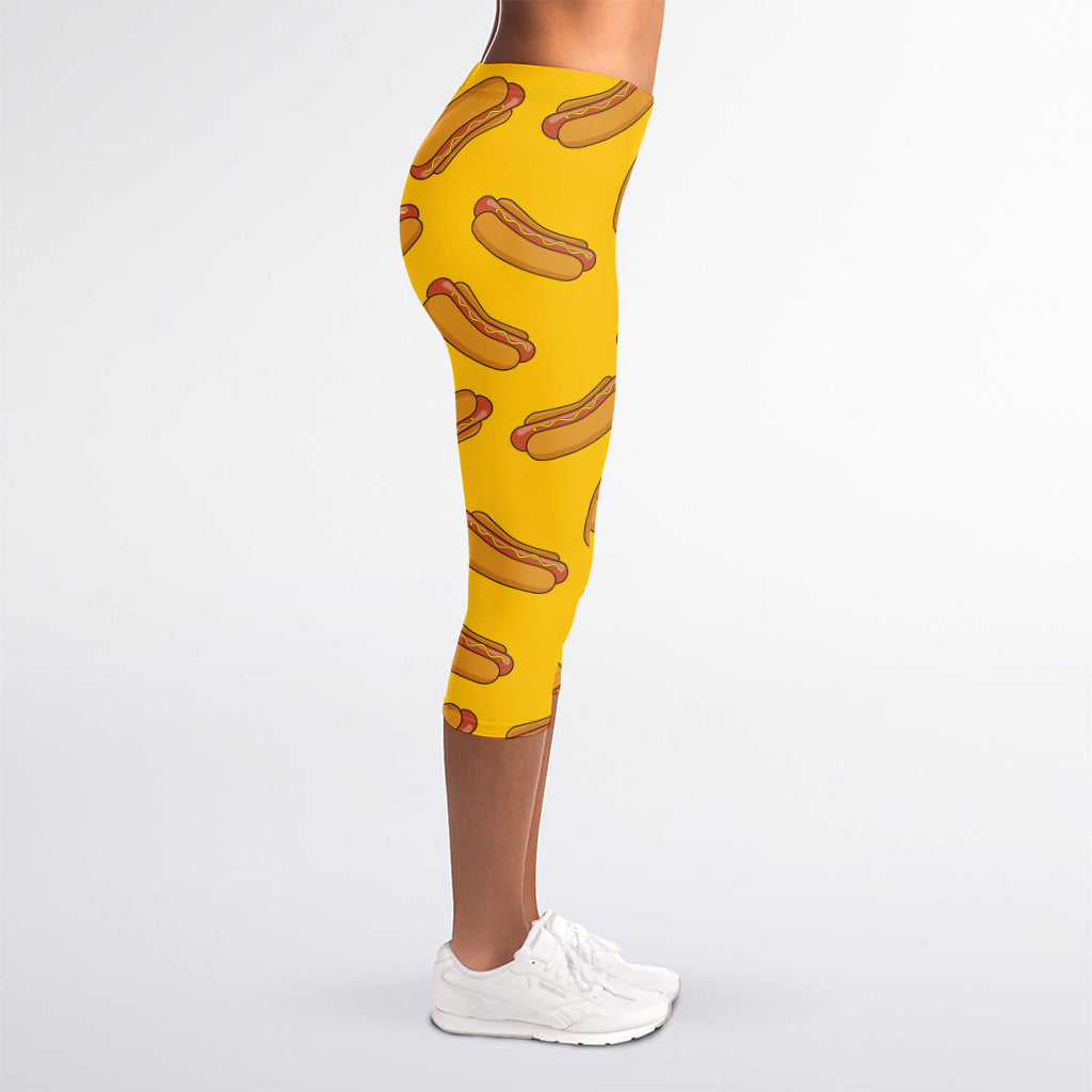 Yellow Hot Dog Pattern Print Women's Capri Leggings