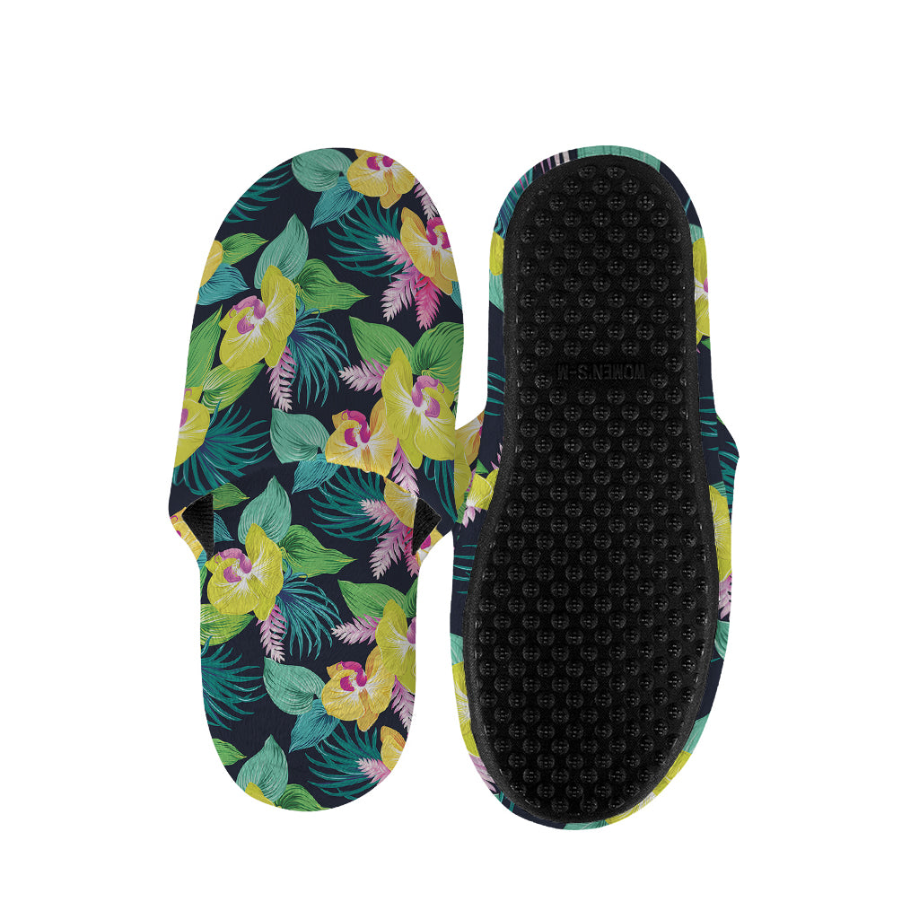 Yellow Orchid Pattern Print Slippers