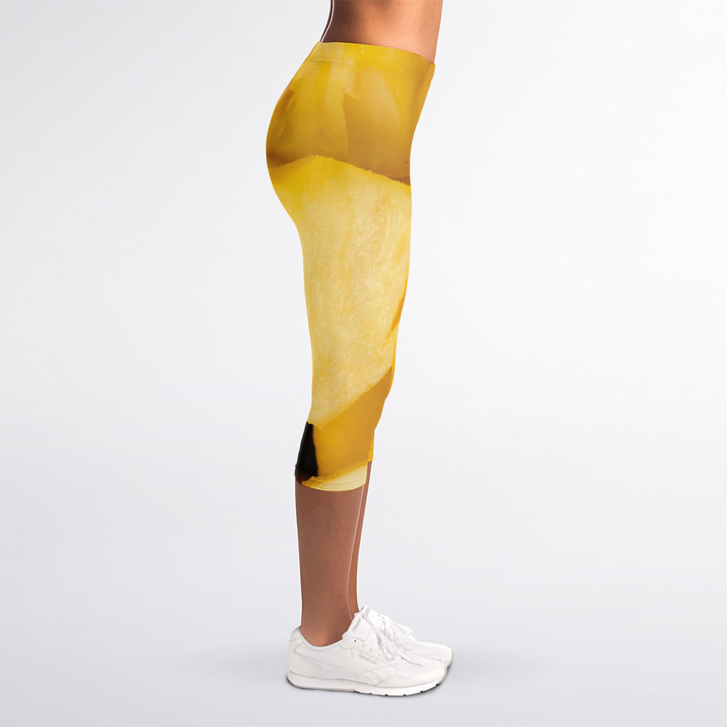 Yellow Pineapple Pieces Print Women's Capri Leggings