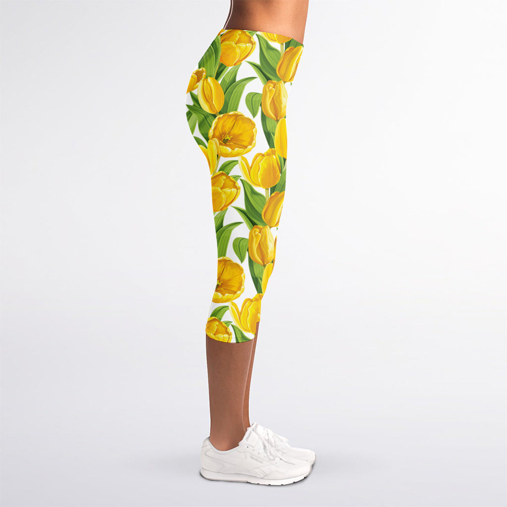 Yellow Spring Tulip Pattern Print Women's Capri Leggings