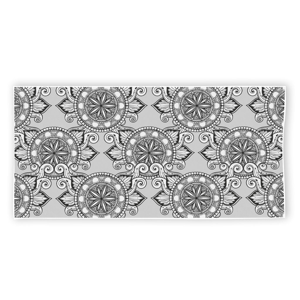 Zentangle Floral Pattern Print Beach Towel