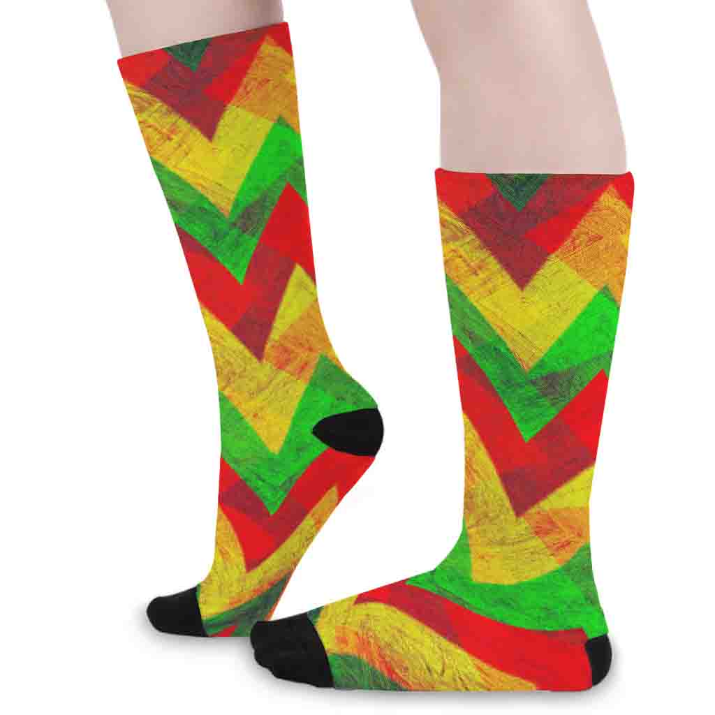 Zig Zag Reggae Pattern Print Long Socks