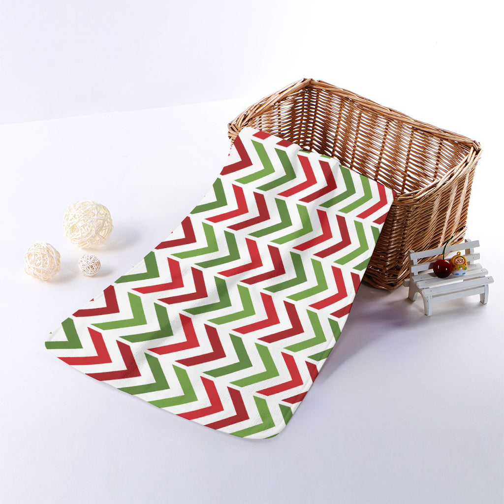 Zigzag Merry Christmas Pattern Print Towel