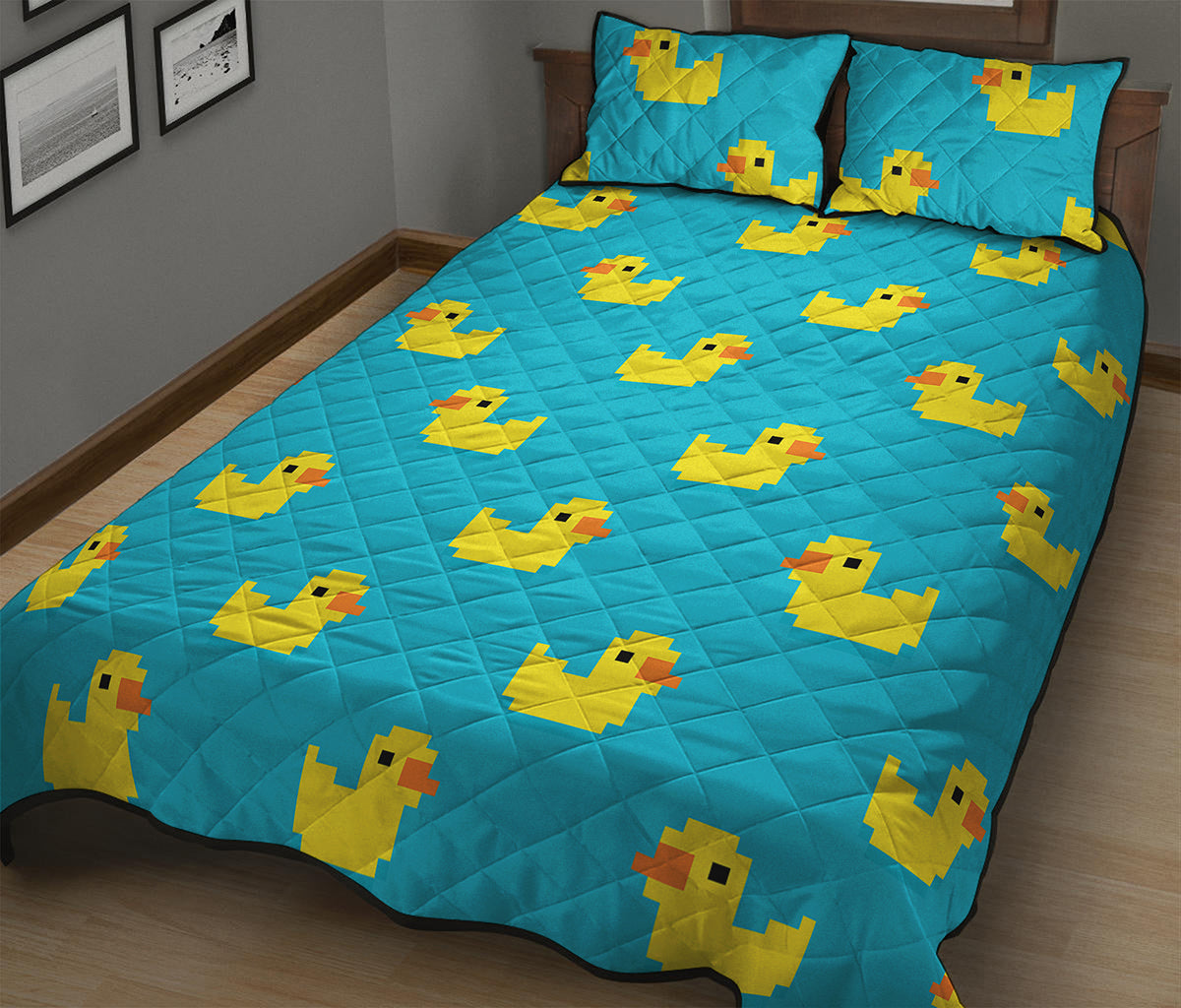 8-Bit Rubber Duck Pattern Print Quilt Bed Set