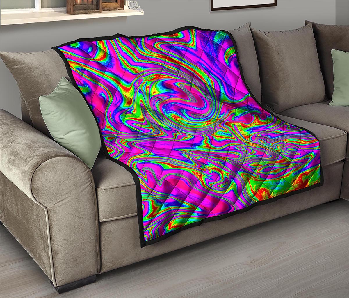 Abstract Psychedelic Liquid Trippy Print Quilt
