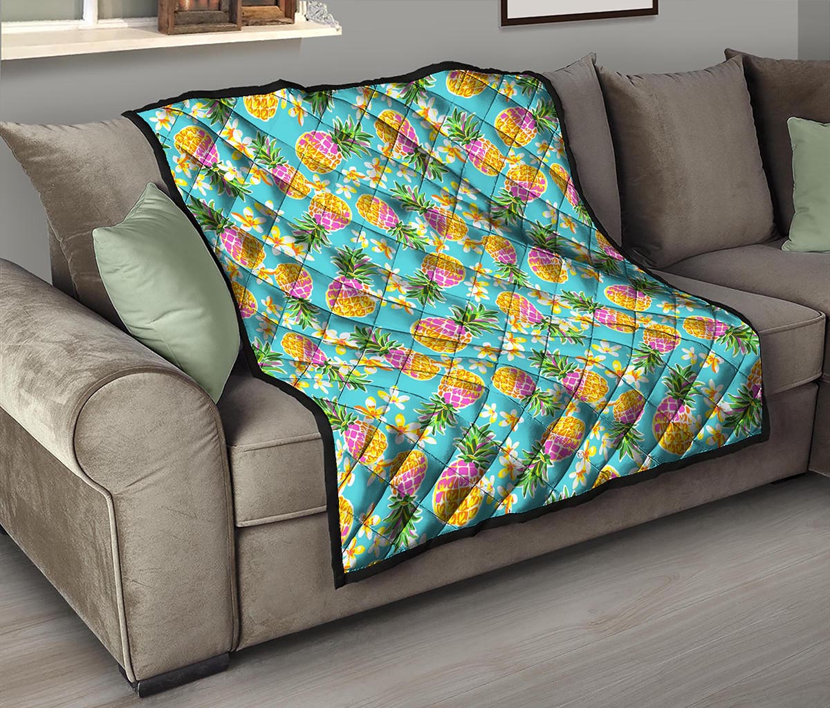 Aloha Summer Pineapple Pattern Print Quilt