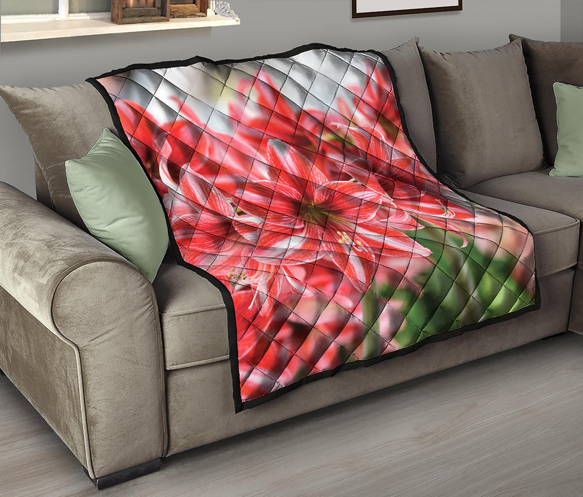 Amaryllis Flower Print Quilt