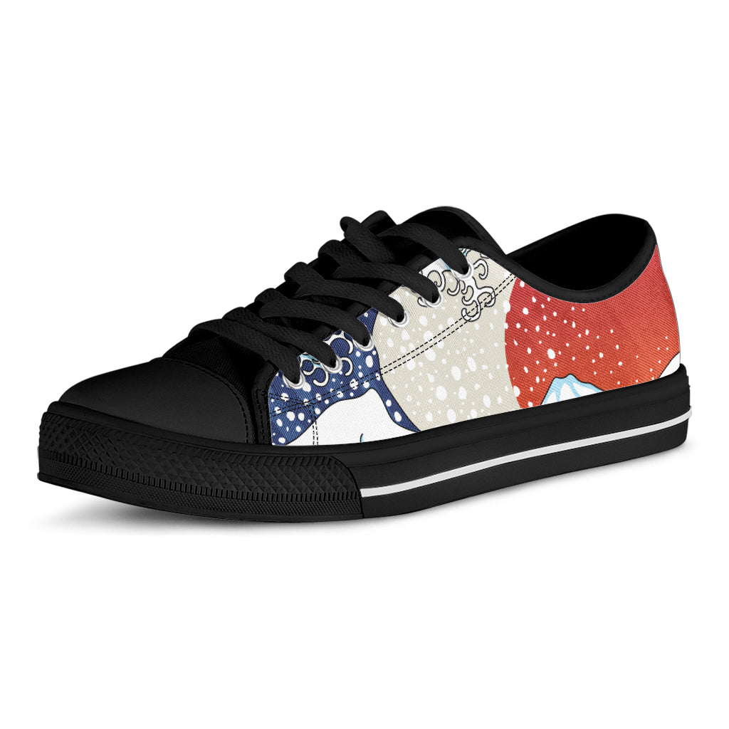 Ancient Great Japanese Wave Print Black Low Top Shoes