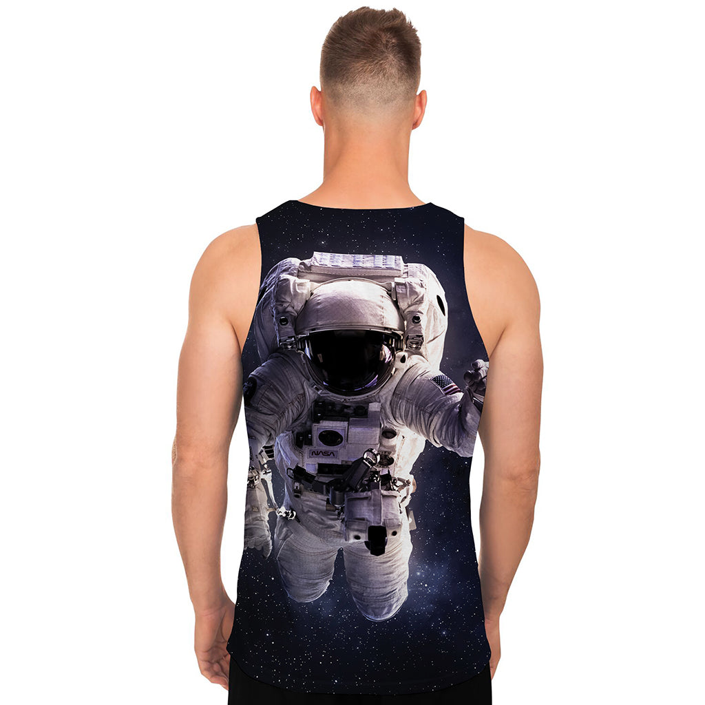 Astronaut Floating In Outer Space Print Men's Tank Top