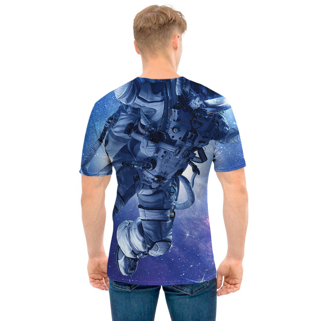 Astronaut On Space Mission Print Men's T-Shirt