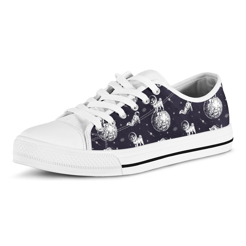 Astronaut Pug In Space Pattern Print White Low Top Shoes