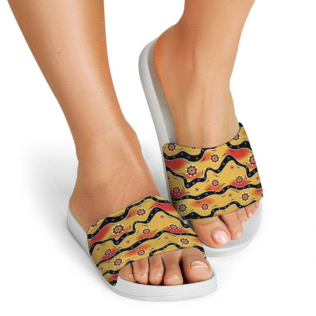 Australian Aboriginal Pattern Print White Slide Sandals
